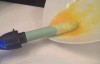 【蜗牛娱乐】拿出好燙的棒棒插進蛋汁中轉轉..這是什麼惡搞煎蛋法？