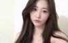 今日妹子图20200322：韩国知性御姐김유빈 运动时胸型太美让人离不开眼！