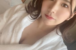 【蜗牛娱乐】藤咲莉玖(藤咲りく)出道作品番号及封面,藤咲莉玖个人简介【EV扑克官网】