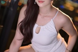 【蜗牛娱乐】今年不会再有新片了!168公分、E罩杯的赛车皇后这么说⋯【EV扑克官网】