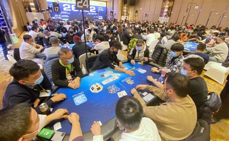 【EV 扑克】CPG 十周年上海站小组赛全部结束！主赛 1692 人次 488 人晋级，C 组 770 人参赛王博 37 万记分领先 226 人闯入第二轮