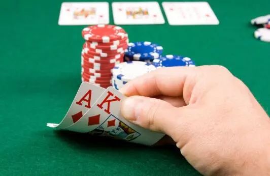 【EV 扑克】教学：牌力强的同花牌在大盲位怎么 3-bet？
