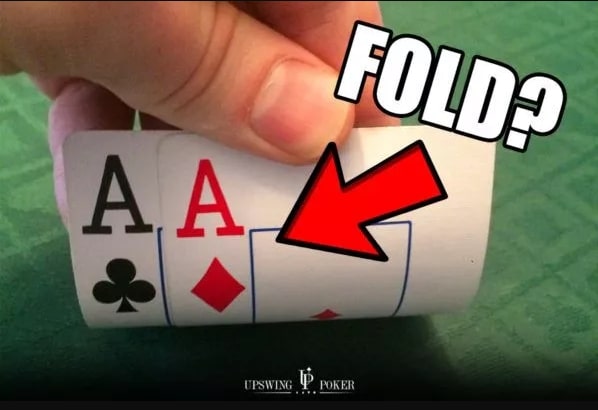 【EV 扑克】牌局分析：他应该弃掉 AA 吗？