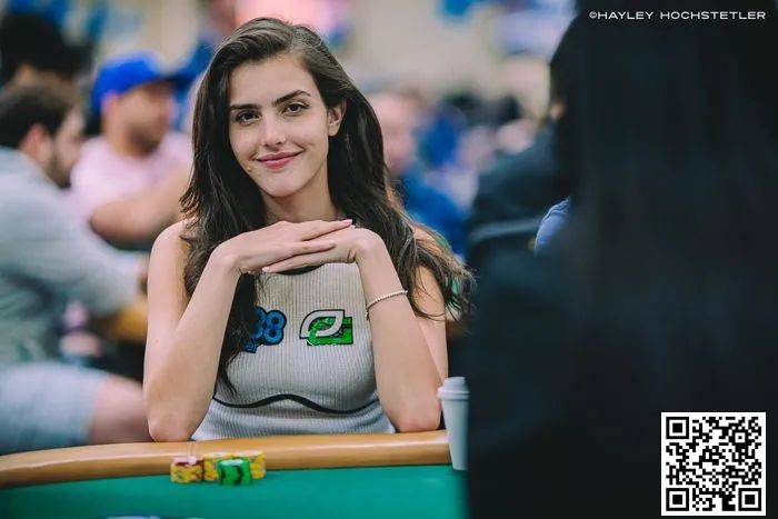 【EV 扑克】话题 | Alexandra Botez 希望 WSOP 主赛事直播免费，你同意吗？