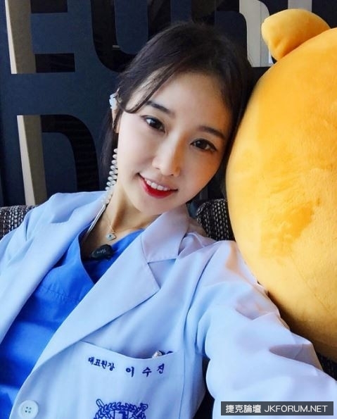 韓國超美「凍齡正妹」牙醫　賭你猜不出她幾歲！