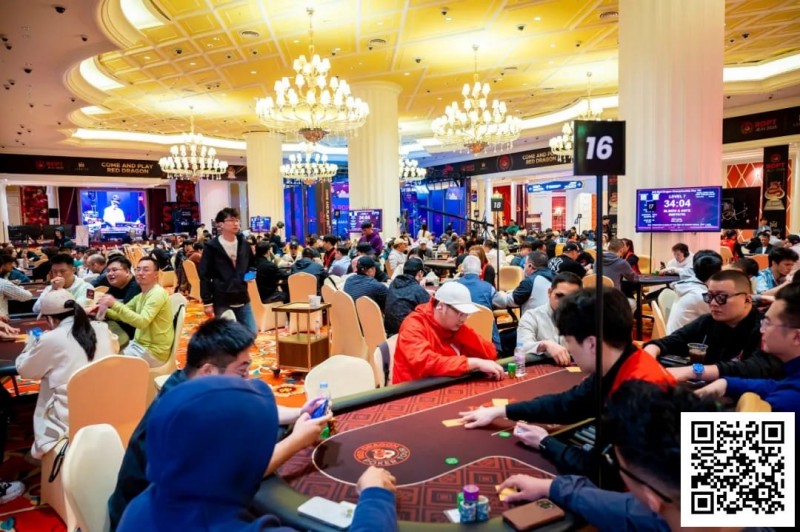【EV 扑克】2025 红龙杯｜主赛 997 人次参赛奖励圈破保，共 237 位选手晋级第二轮，红龙战队队员罗曦湘与徐春暖分别夺得附赛冠军