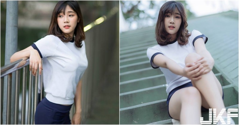 清純「美乳學生妹」！體育短褲完美包覆「渾圓翹臀」！白皙長腿也好優質啊！