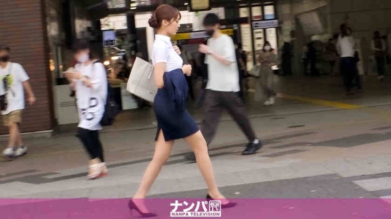 200GANA-2360 搭讪的丝袜美腿 OL