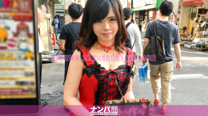 番号 200GANA-1412,COS 角色扮演会展上的女优