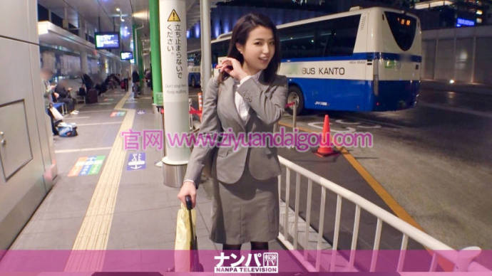 番号 200GANA-1787,穿着西服黑丝袜的素人 OL
