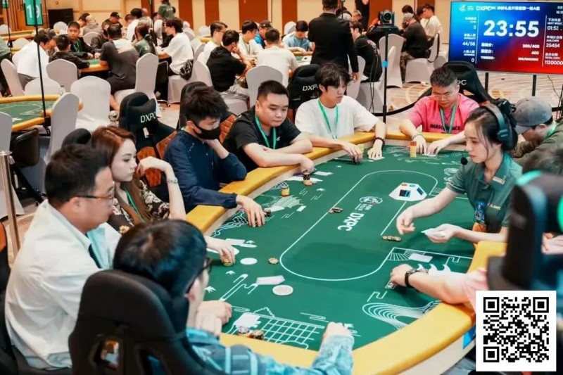 【EV 扑克】DXPC 丹霞杯 | 最终之战今日引爆！首届丹霞杯主赛 Day1 共 301 人，77 人晋级 Day2，李非泽和白晋荣分获 C/D 组 CL