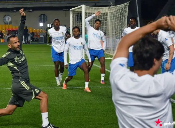 大发体育-沙尔克 04 重返德甲的希望：穆斯利奇的战术变革与，大发助力你的致富之路！