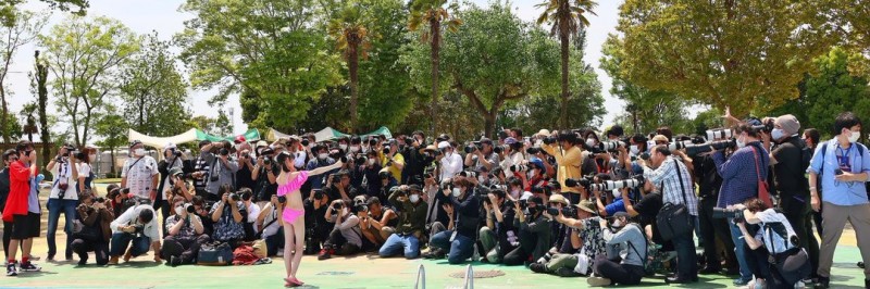 在新法重创 AV 界后⋯现在泳装摄影会也保不住了！