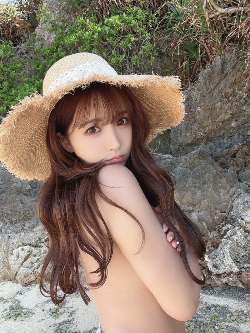 三上悠亜(三上悠亚)AV 引退的最重要理由以及影响最深的人是？