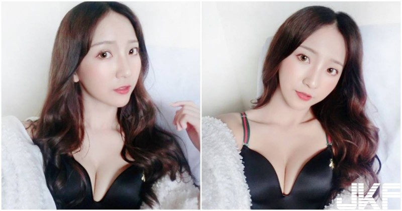 【蜗牛娱乐】正妹穿上黑色內衣超爆乳！「渾圓深溝」看了口水狂流！