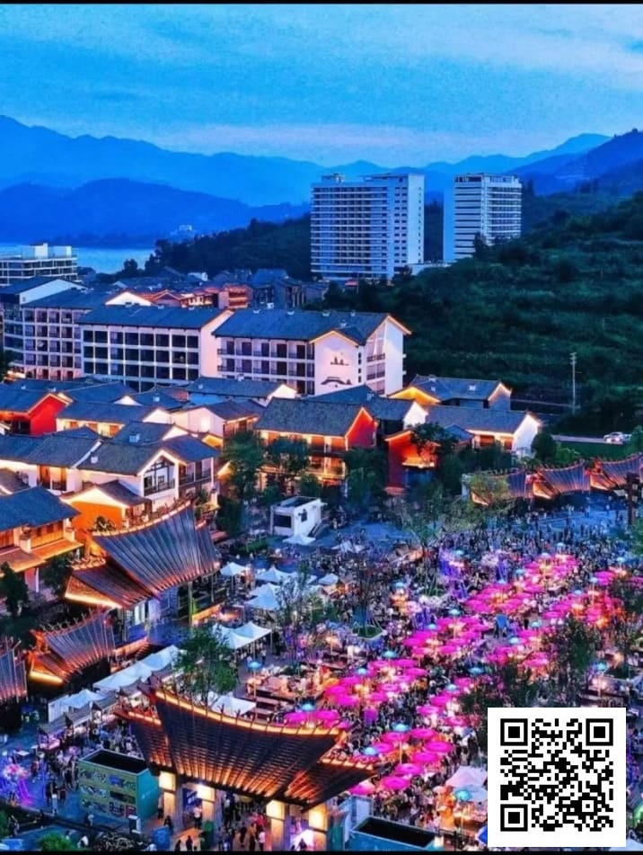 【EV 扑克】抚仙湖深度游｜10 个神仙景点串联，解锁云南“小马尔代夫”的 N 种玩法！