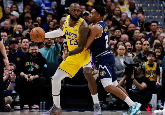 大发体育-曝湖人只会与两三支球队讨论詹姆斯交易 包括骑士,大发助力你的致富之路! 大发体育-曝湖人只会与两三支球队讨论詹姆斯交易 包括骑士,大发助力你的致富之路!