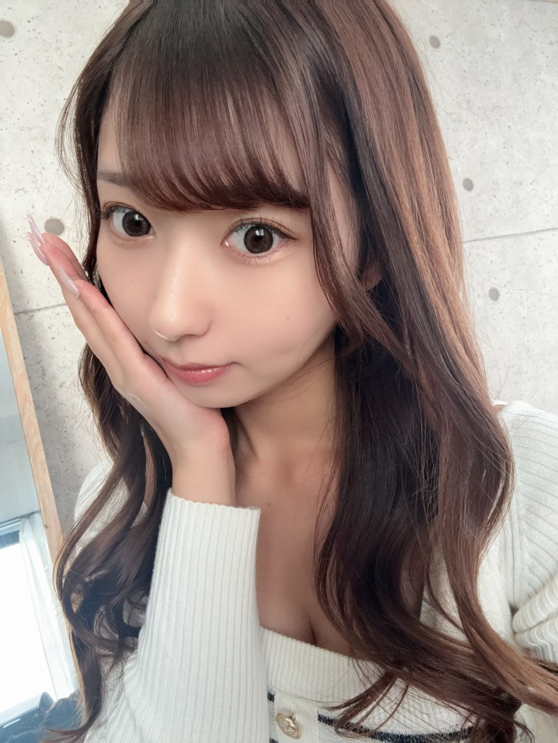 【蜗牛娱乐】逢沢みゆ(逢泽美优)不藏了！公布真正的生日！【EV扑克官网】