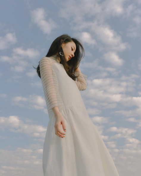 【蜗牛娱乐】仙氣逼人！范冰冰+關之琳超強明星臉…中港美女神合體讓人飄飄然