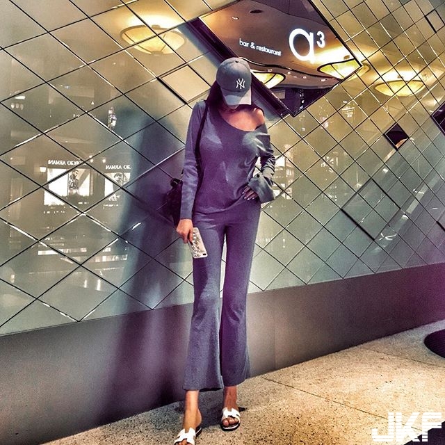 【蜗牛娱乐】推爆！178公分長腿正妹老闆娘「Jessie潔西」不管是美胸還是長腿都讓人神魂顛倒….