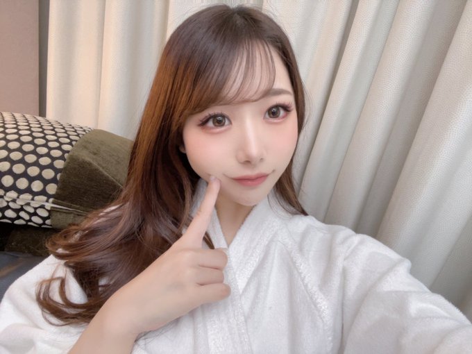 【蜗牛娱乐】尾崎绘里香(尾崎えりか)改名强势回归作品番号及封面，尾崎绘里香个人简介【EV扑克官网】