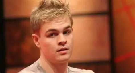 【EV 扑克】河牌弃掉第二坚果同花：Andrew Robl 这一手，到底是神级操作还是“标准操作”？