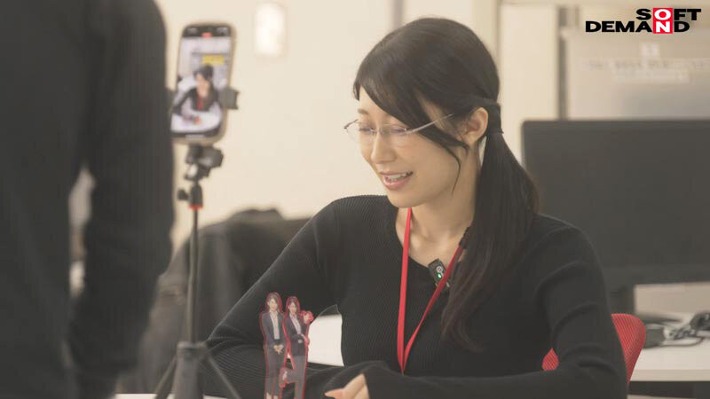 守屋芳乃(SDJS-365) 168公分F罩杯SOD长腿巨乳美女秘书「守屋芳乃」最新作中出解禁! 守屋芳乃(SDJS-365) 168公分F罩杯SOD长腿巨乳美女秘书「守屋芳乃」最新作中出解禁!