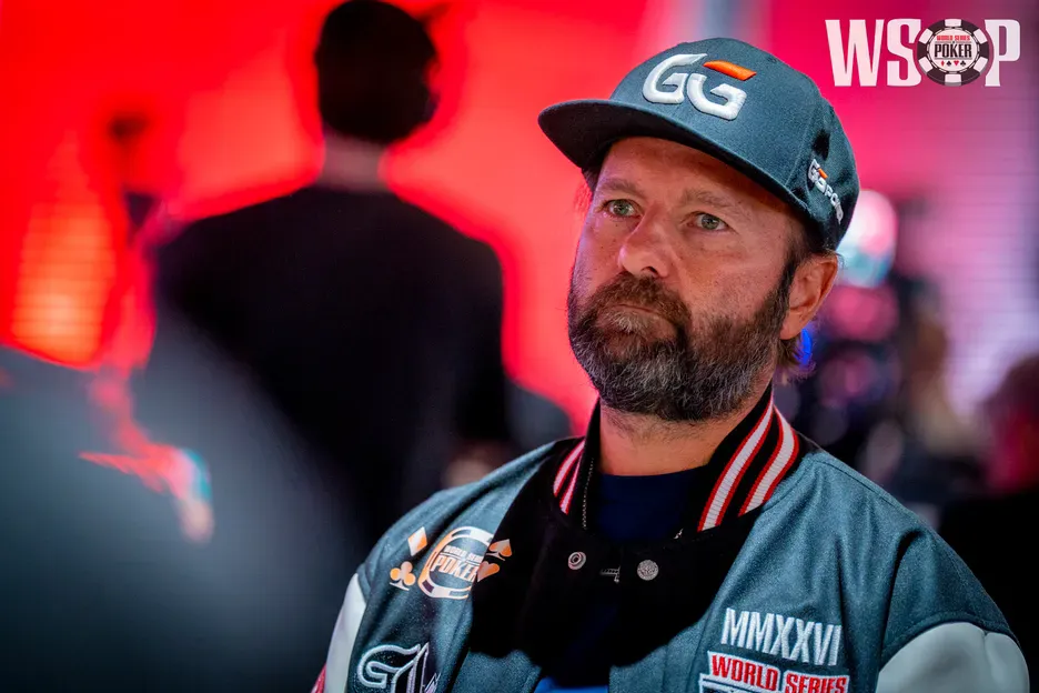 【EV 扑克】短码闯入“地狱级”决赛桌，Negreanu 的第八条手链就在今天？