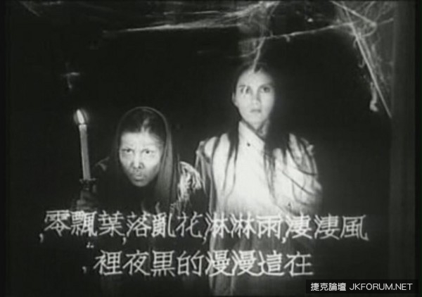 【蜗牛娱乐】日票選「10大最恐怖的東西」！這娃娃一直看著我..