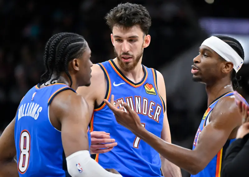 NBA 新赛季实力榜出炉：东西部争冠格局迎来重大变化
