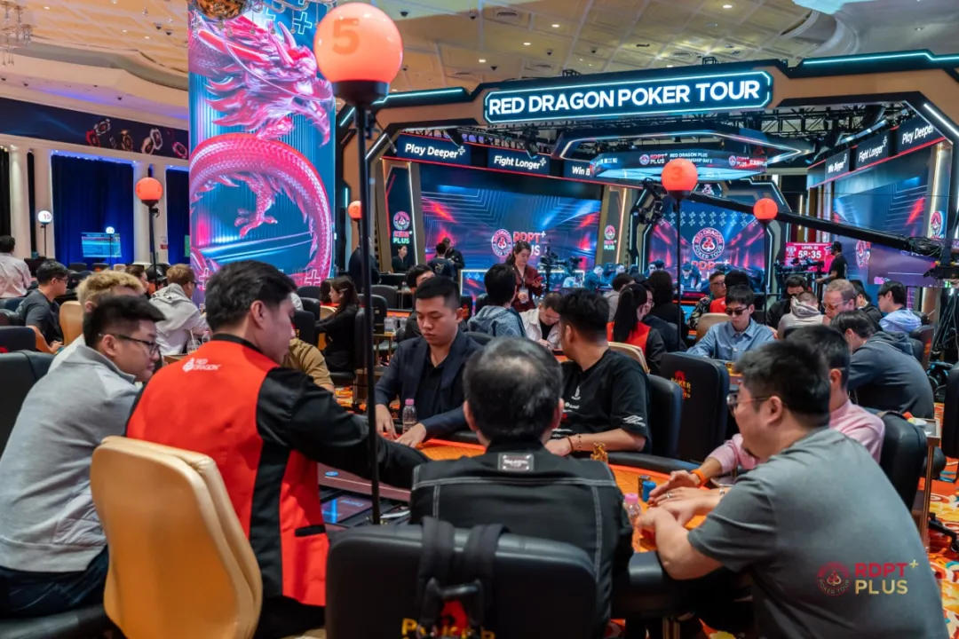【EV 扑克】2026 红龙杯 PLUS 济州站主赛 FT 诞生!白俄罗斯黑马 910 万领跑,九强决战明日打响