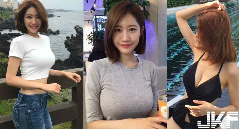 【蜗牛娱乐】極品身材！野生正妹緊抓「巨無霸香蕉」不肯放，「乳蕉」似漆讓人好羨慕！
