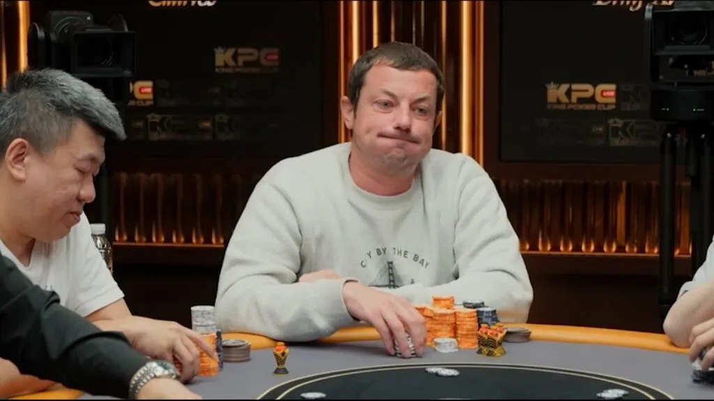 【EV 扑克】KPC 高额局疯狂一夜：Dwan 对 10 硬扛谈老板，王烨同花冤家牌收割 156 万
