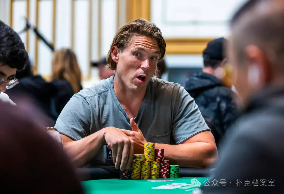 【EV 扑克】Foxen 精准读出 Hellmuth 的“垃圾牌”,但在扑克里,正确和赢从来不是一回事