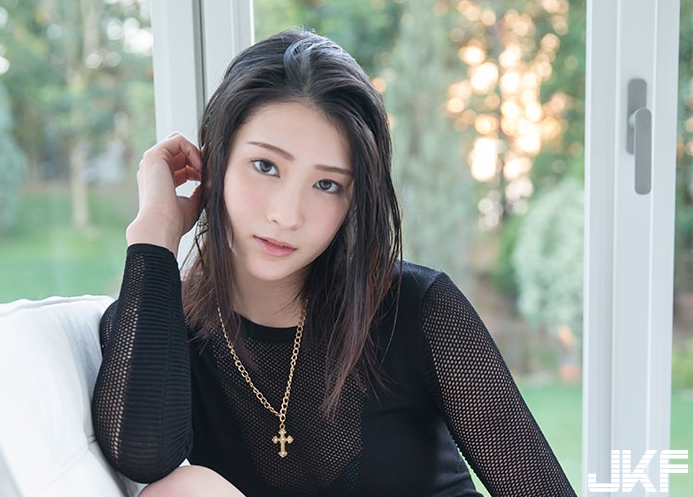 【蜗牛娱乐】高橋聖子輸了！SOD「超大物新人」霸氣登場　本莊鈴將成下一站天后？