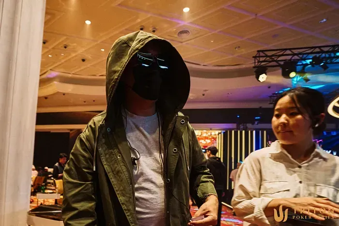【EV 扑克】85 同花玩命偷鸡一把打光百万筹码，只差一步进钱圈！